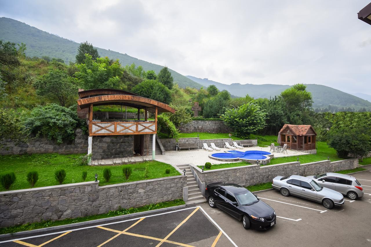 Laguna Hotel Vanadzor Exteriör bild