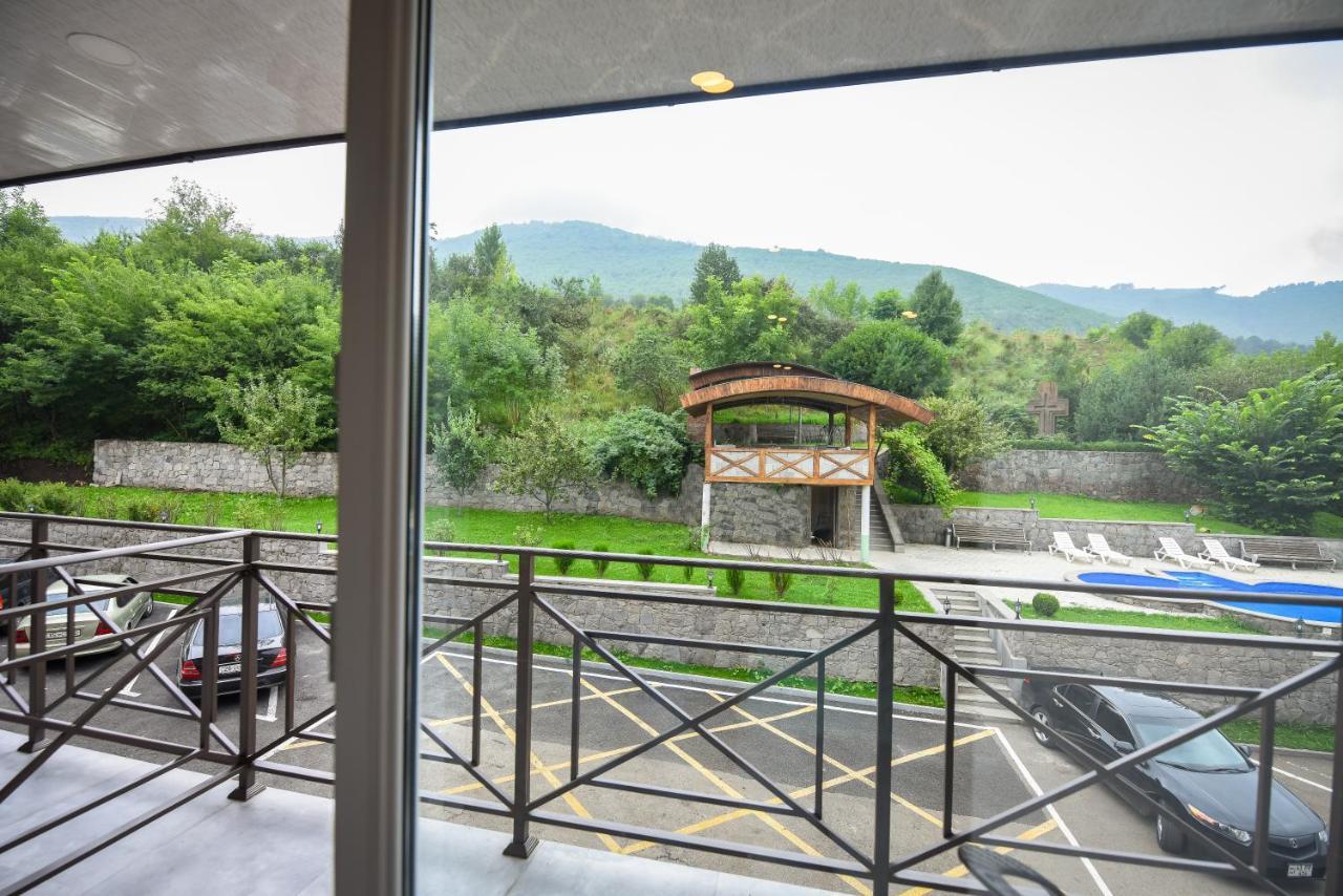 Laguna Hotel Vanadzor Exteriör bild