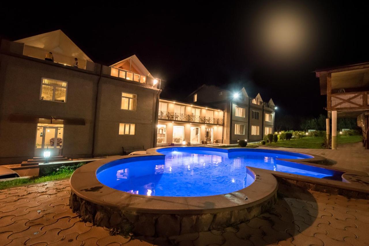 Laguna Hotel Vanadzor Exteriör bild